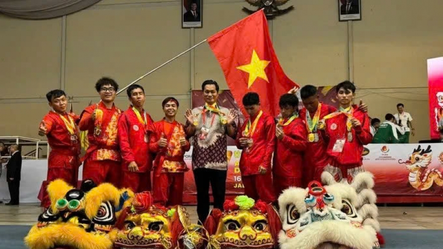 Vietnam wins two golds at 2025 Asian Lion & Dragon Dance Championship