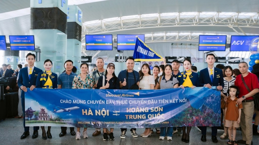 Vietravel Airlines launches charter service linking Hanoi with China’s Huangshan