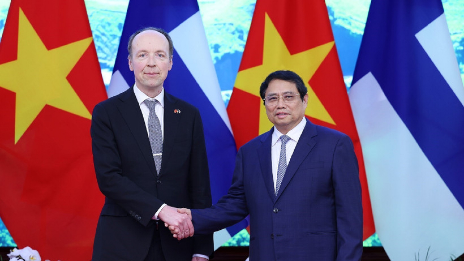 Party chief’s official visit to Finland expected to strengthen traditional ties