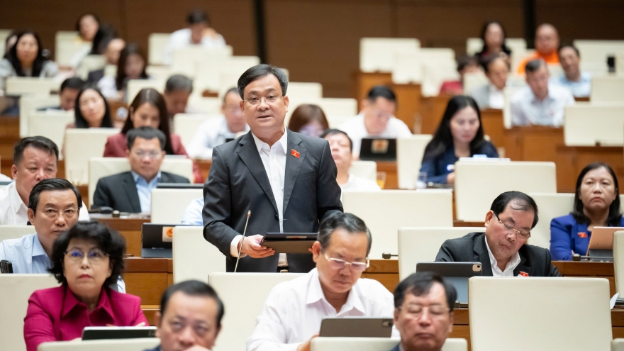 Tài sản của người bị yêu cầu dẫn độ có phải chuyển giao về nước hay không?