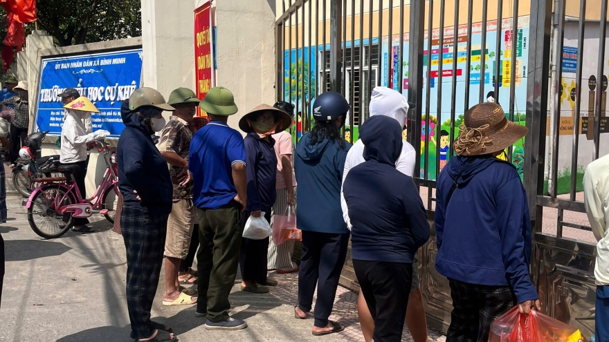 Trường TH Cự Khê dừng bán trú, học sinh nghỉ hàng loạt: Trách nhiệm còn bỏ ngỏ