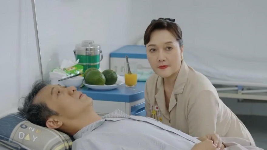 Có anh, nơi ấy bình yên tập 49: Ông Thứ nhập viện, bà Nga động viên chồng