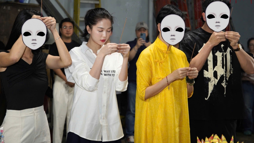 Phim kinh dị Việt hé lộ góc khuất đáng sợ sau những ca phẫu thuật làm đẹp