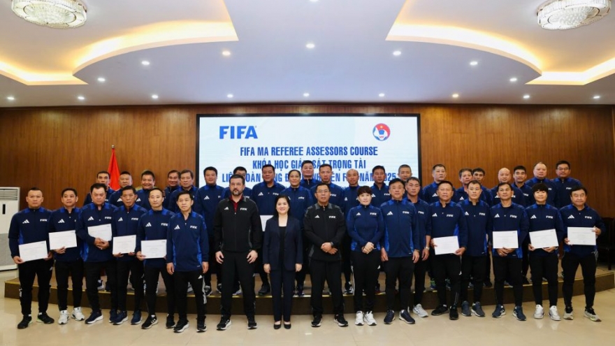 VFF và FIFA kết thúc chương trình đặc biệt về công tác trọng tài