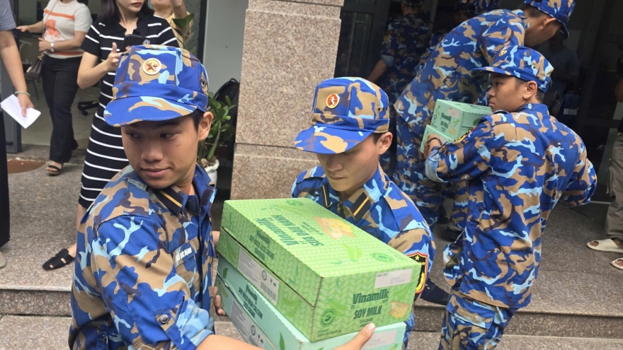 Vinamilk đưa 160.000 sản phẩm cứu trợ đến Khánh Hoà, Phú Yên và Bình Định