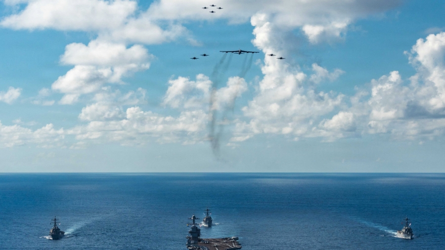 Nóng thế giới ngày 18/11: Mỹ huy động vũ khí hùng hậu tiến vào biển Caribe