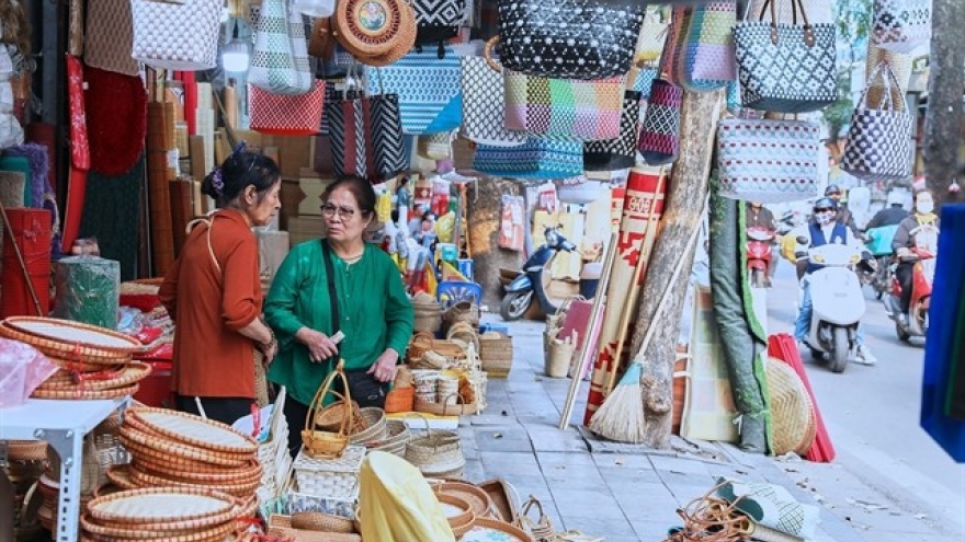 Ministry proposes increasing tax-free revenue threshold for household businesses