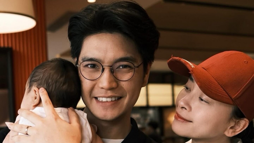 Sao Việt 7/11: Ngô Thanh Vân khen chồng là "ông bố của năm"