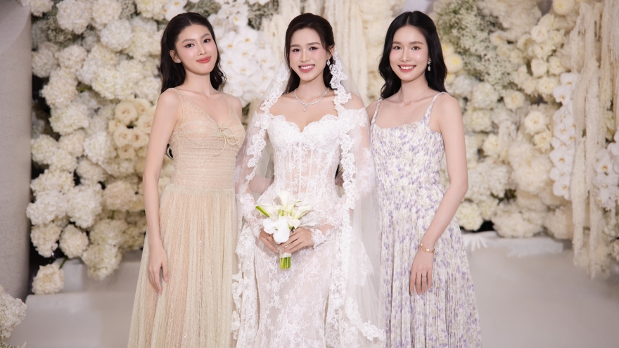 Cuộc sống của Top 3 Hoa hậu Việt Nam 2020 giờ ra sao?