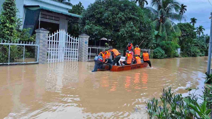 Mực nước sông Đồng Nai dâng cao, gây ngập úng cục bộ nhiều nơi