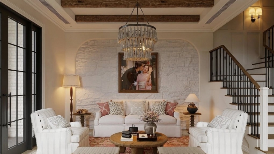 Sao Việt 17/11: Đình Tú – Ngọc Huyền khoe biệt thự sau đám cưới