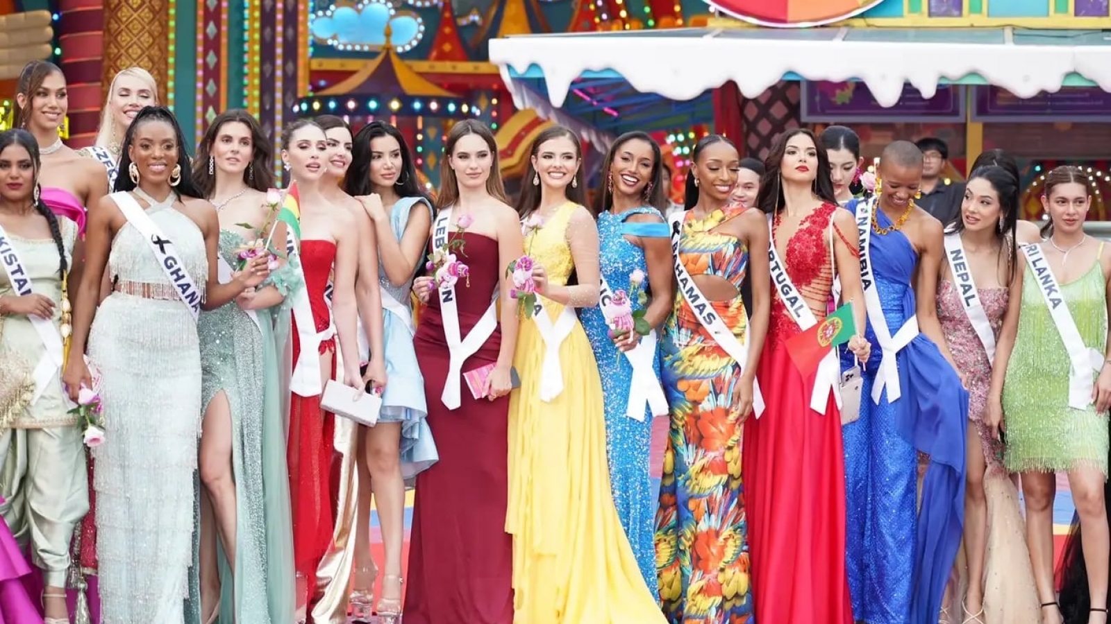Chưa đến chung kết, Miss Universe 2025 đã ngập trong drama lớn nhỏ
