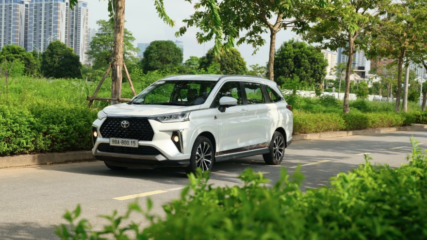 Veloz Cross - Lựa chọn "an toàn" giữa thời thị trường biến động