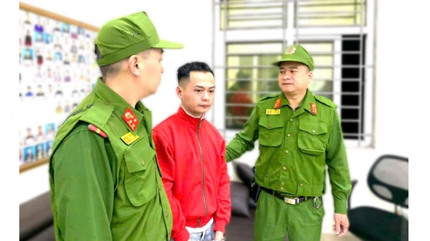 Bắt giữ thành công đối tượng truy nã nguy hiểm tại sân bay Nội Bài