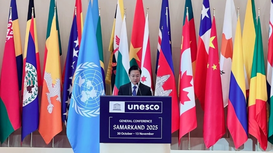 Vietnam re-elected Vice Chair of 43rd UNESCO General Conference