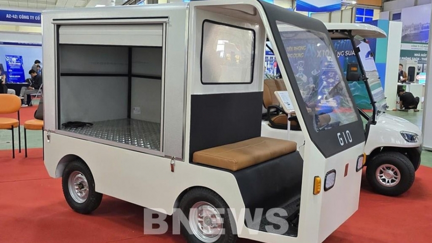 Vietnam unveils first locally made mini electric truck GIO Tano 250