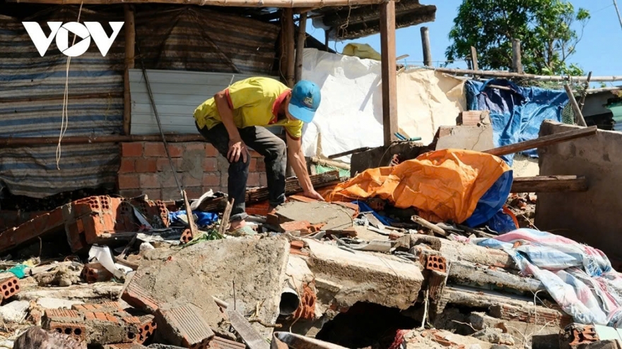 Kalmaegi leaves five dead in Vietnam, estimated losses exceed VND7 trillion