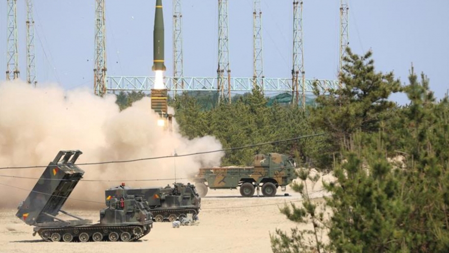 Toàn cảnh quốc tế sáng 17/11: Mỹ bỏ chính sách miễn trừ với Hàn Quốc