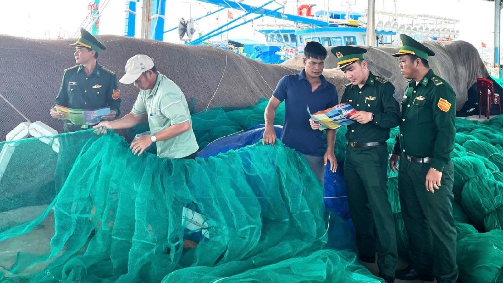Border guard forces promote communication on combating IUU fishing