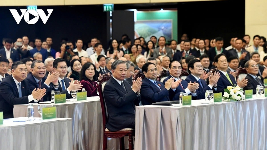 Party leader To Lam attends 80th anniversary of agriculture and environment sector