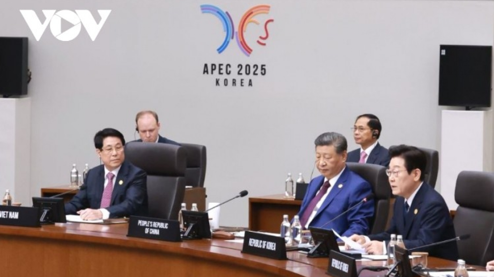Vietnam proposes five cooperation orientations at APEC Economic Leaders’ Meeting