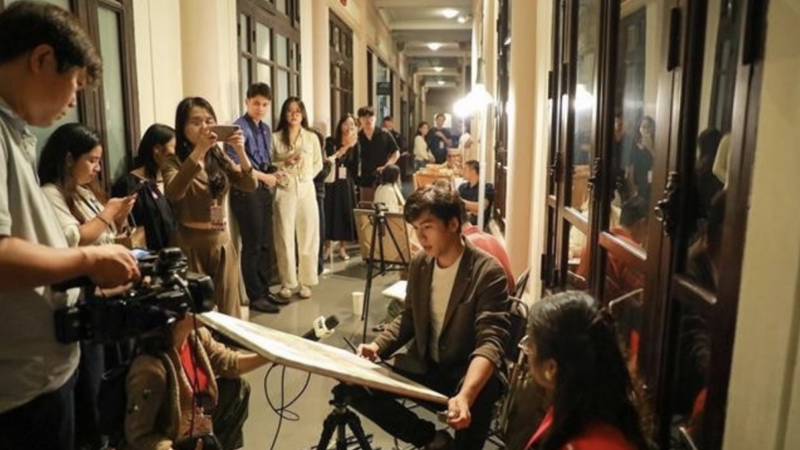 Fine Arts Museum offers nighttime experiences to visitors