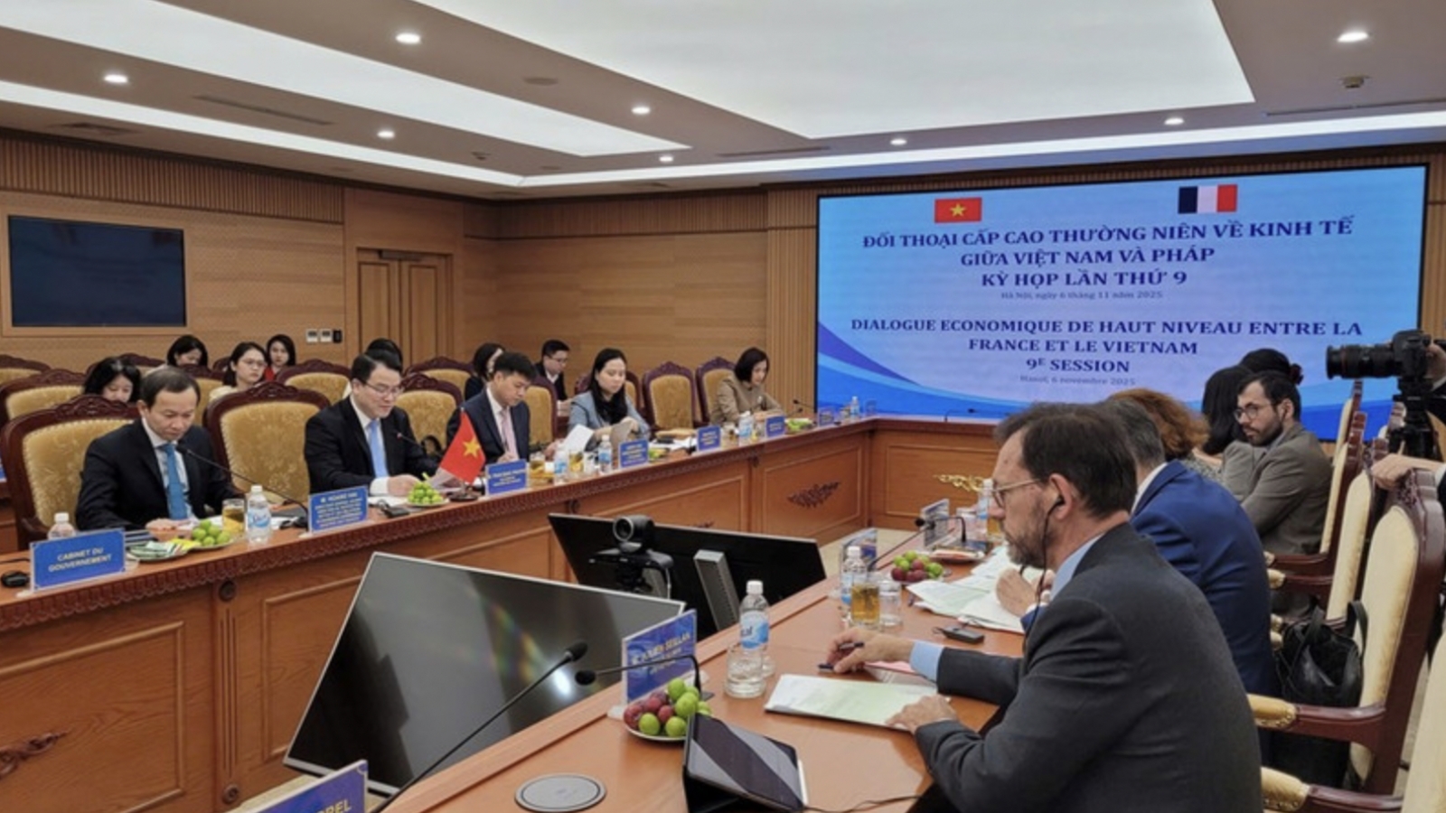 France remains important partner in Vietnam’s foreign policy: Deputy Minister