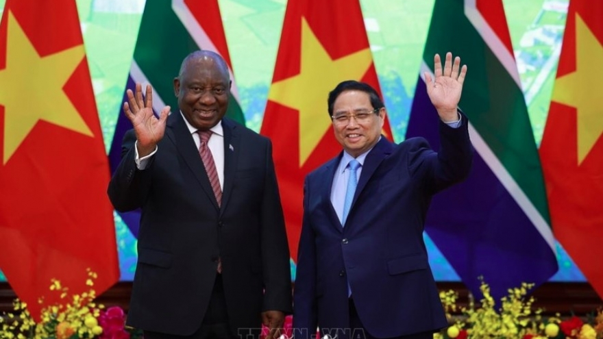 Vietnam, South Africa promote partnership for cooperation, development