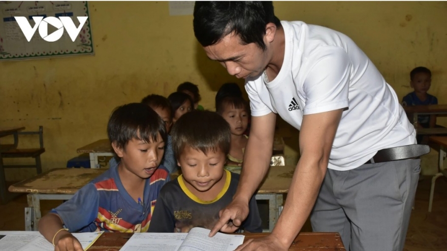 Những ca khúc hay về người giáo viên