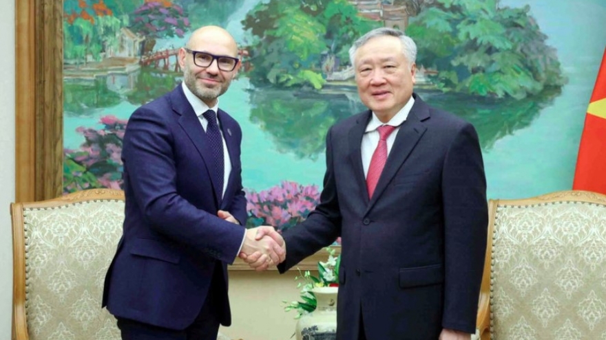 Deputy PM seeks PCA’s support for Vietnam’s int’l arbitration centre