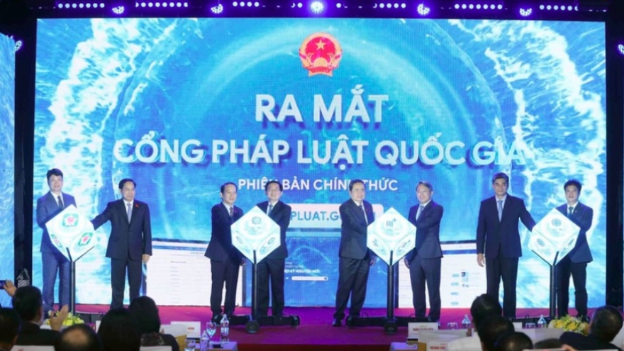Vietnam Law Day: Turning law into development engine in new era