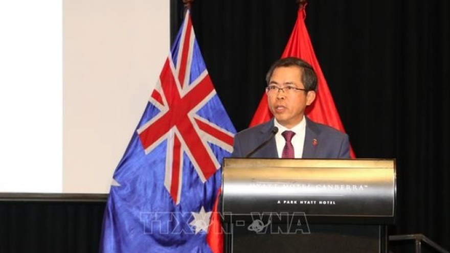 Vietnam, Australia continue to enhance strategic trust, comprehensive cooperation