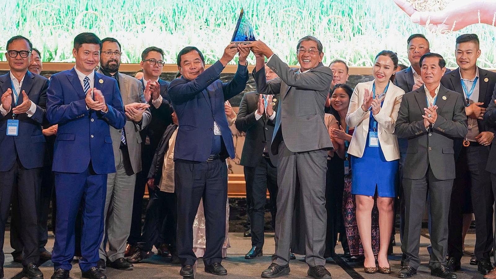 Vietnam’s ST25 rice brand Ong Cua wins World’s Best Rice Award for third time