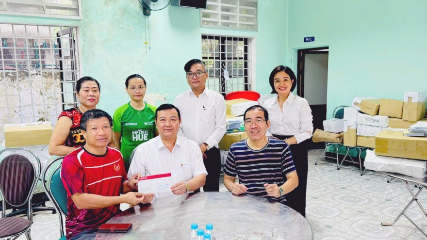 Agribank hỗ trợ kịp thời các tỉnh miền Trung khắc phục hậu quả lũ lụt do mưa lũ