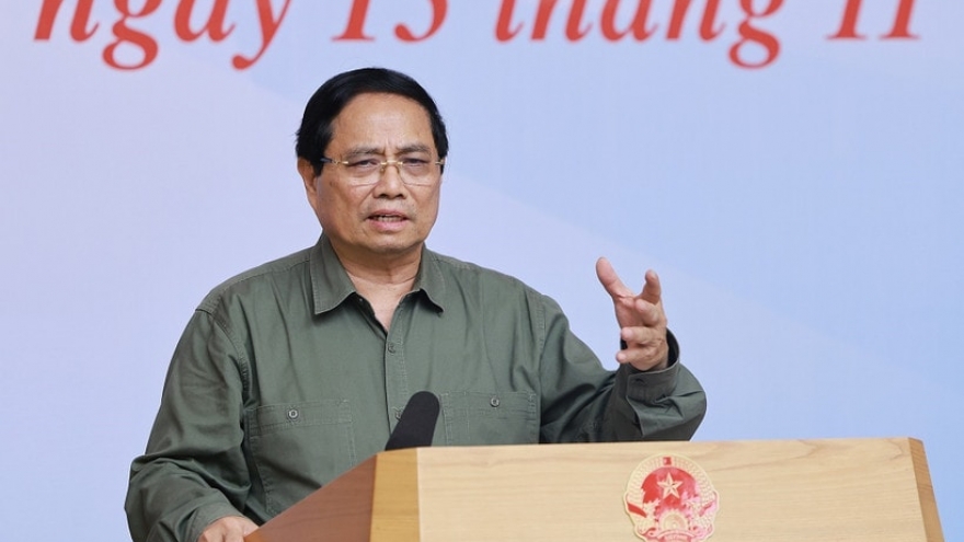 Thủ tướng: Bảo đảm mọi người dân có nhà, thờ cúng tổ tiên, vui xuân đón Tết