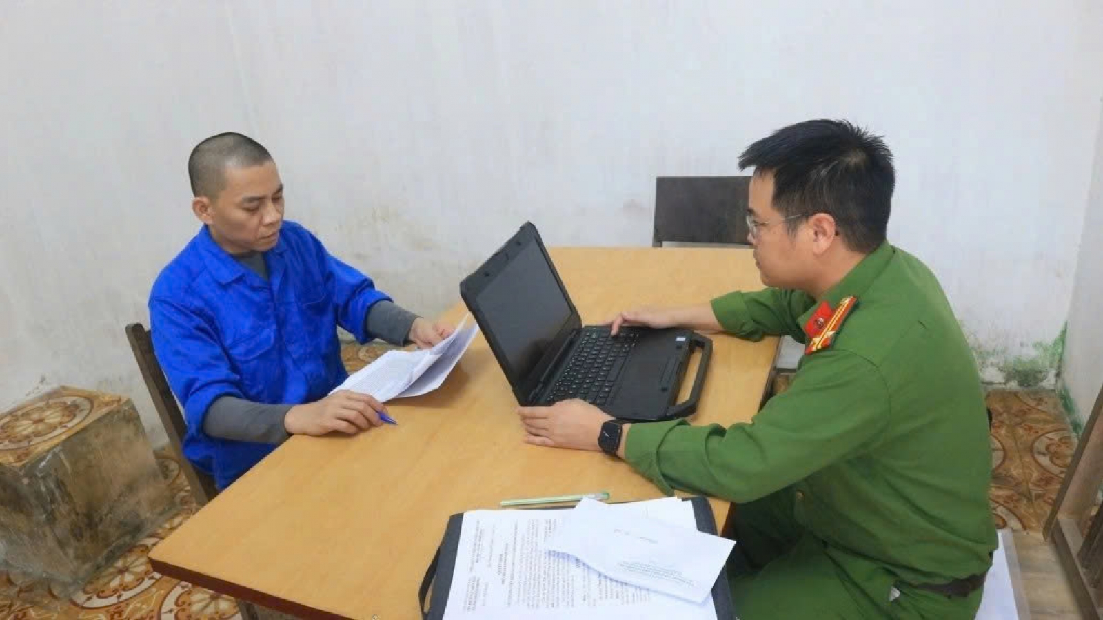 Khởi tố, bắt giam Tổng giám đốc hệ thống tiền ảo AGOLD