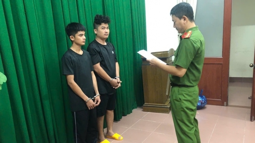 Nóng 24h: Án mạng sau mâu thuẫn trong quán karaoke