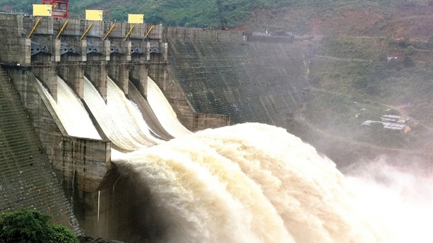Tối 4/11, đồng loạt 4 thủy điện trên địa bàn Quảng Nam (cũ) điều tiết nước