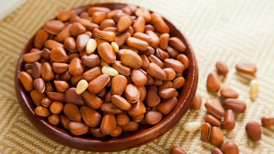 Hạt của loại quả xấu xí thành đặc sản đắt giá