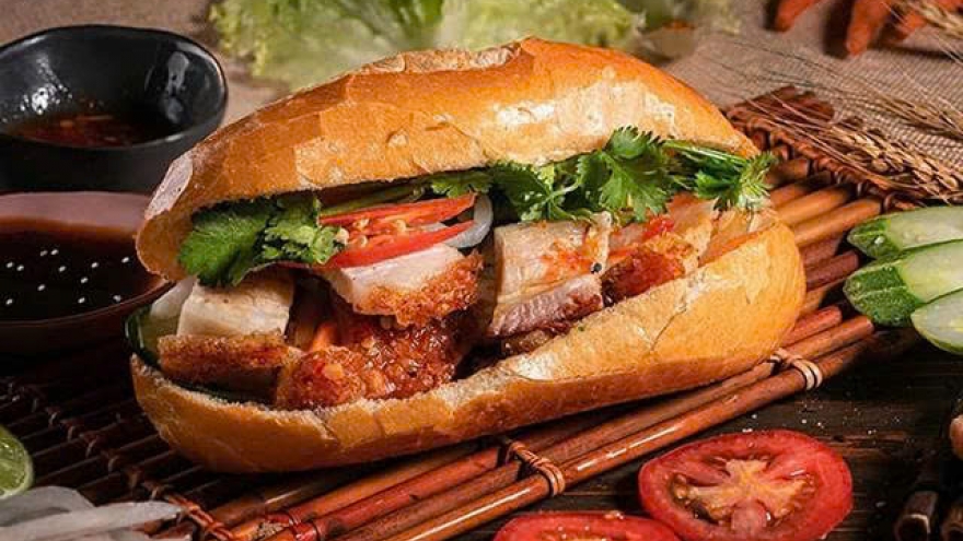 Ngộ độc bánh mì: Cảnh báo từ thói quen sử dụng của nhiều người Việt