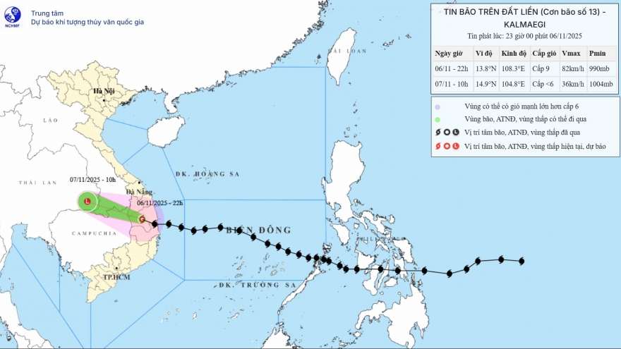 Bão số 13 giảm cấp khi vào sâu đất liền