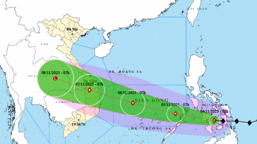 Bão mạnh đổ vào Philippines, hướng về Biển Đông với sức gió cấp 13
