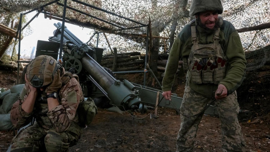 Trận chiến Pokrovsk rực lửa: Ukraine phản công đường không giữa vòng vây của Nga