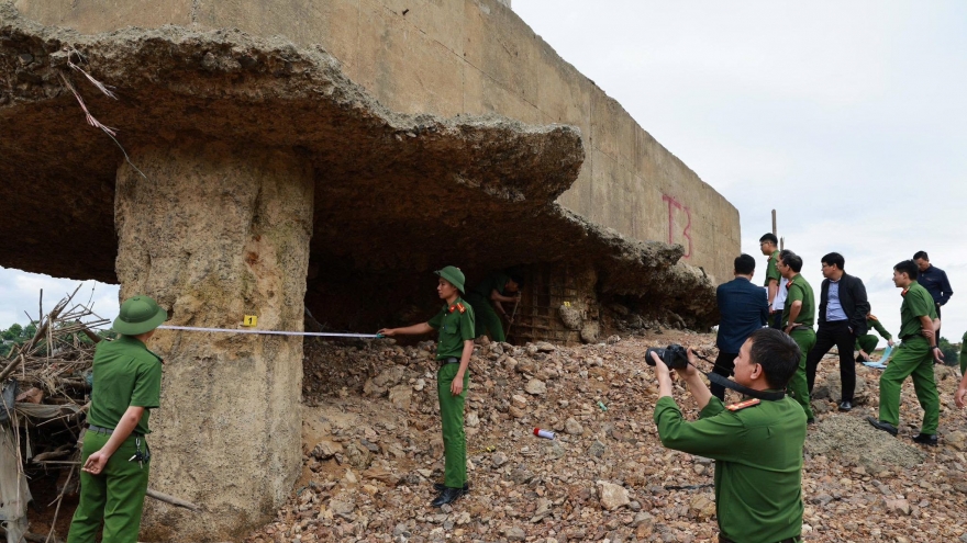 Công an tỉnh Phú Thọ đang điều tra, xác minh những bất thường tại cầu sông Lô
