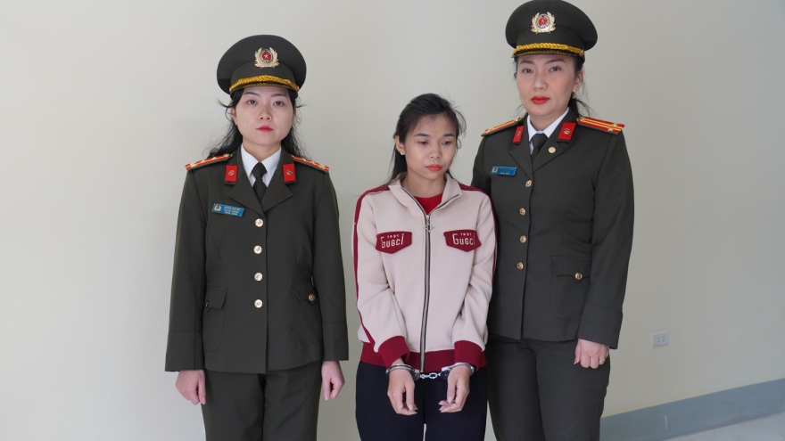 Liên tiếp triệt phá 2 vụ lừa đảo, làm giả tài liệu ở Điện Biên