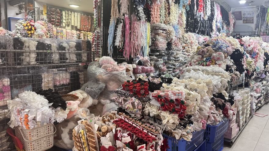 Bỏ thuế khoán: Hàng tồn không hóa đơn có thể “thổi bay” vốn của tiểu thương