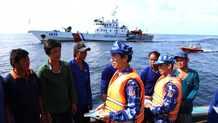 Cảnh sát biển Vùng 3 siết chặt chống IUU trên biển giáp ranh