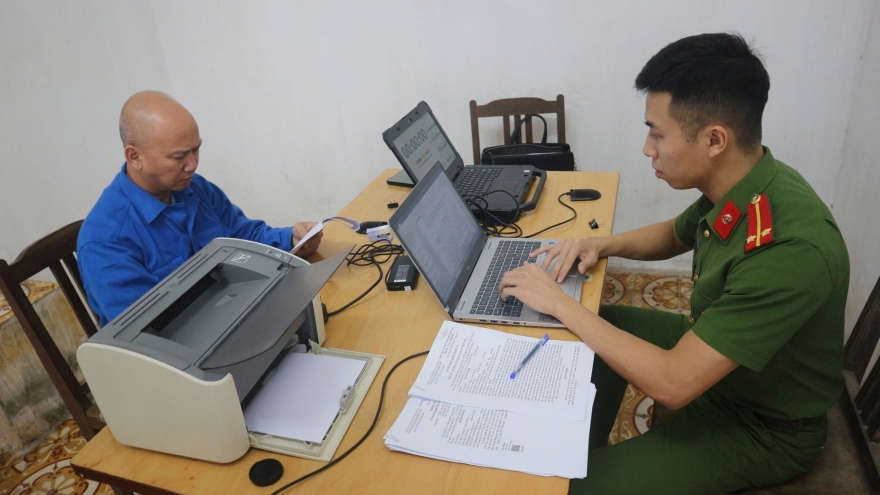 Nhóm kinh doanh đa cấp phát hành dự án tiền ảo, chiếm đoạt 10 tỷ đồng