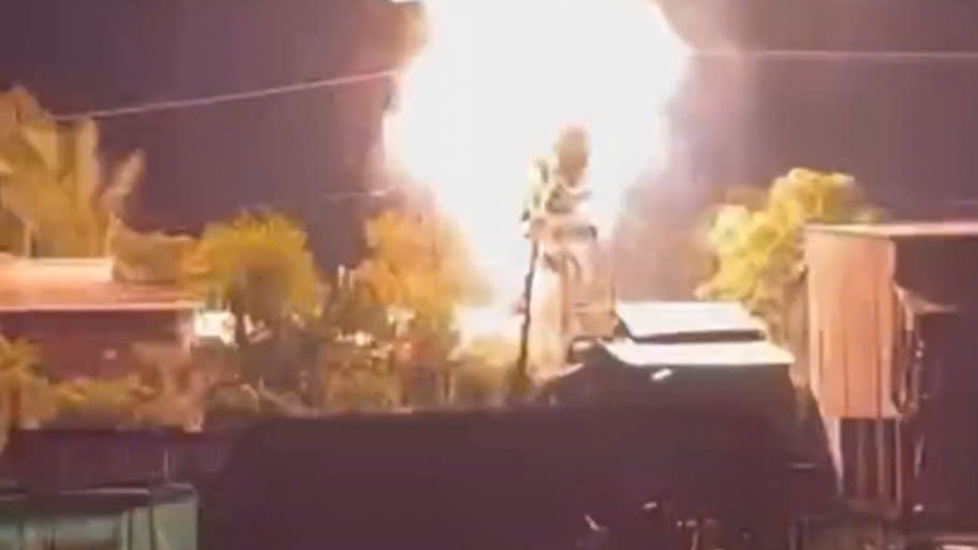 Cháy đường dây điện gây cháy lan sang 4 nhà dân ở Đồng Tháp