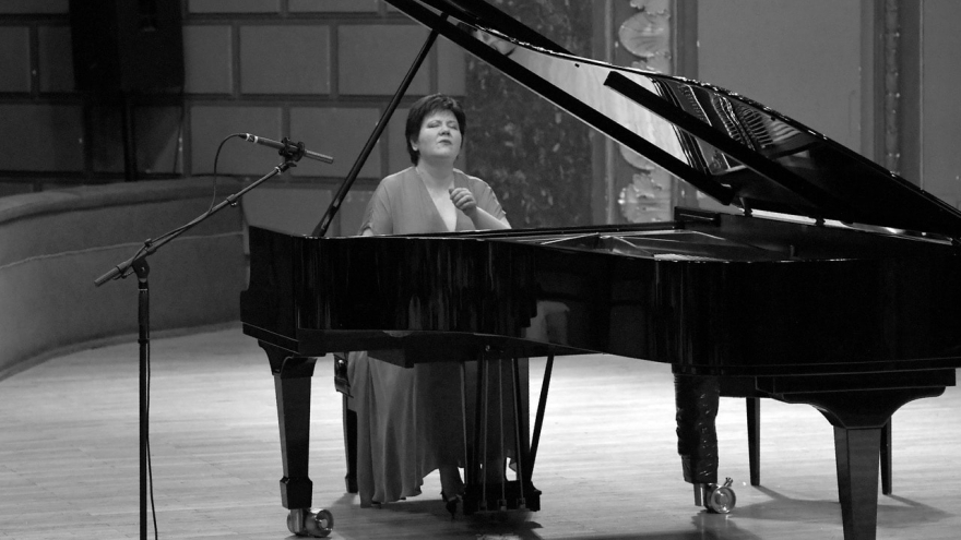 French pianist Dana Ciocarlie to embark on Vietnam performance tour